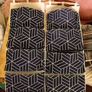 Overdoor hanging storage